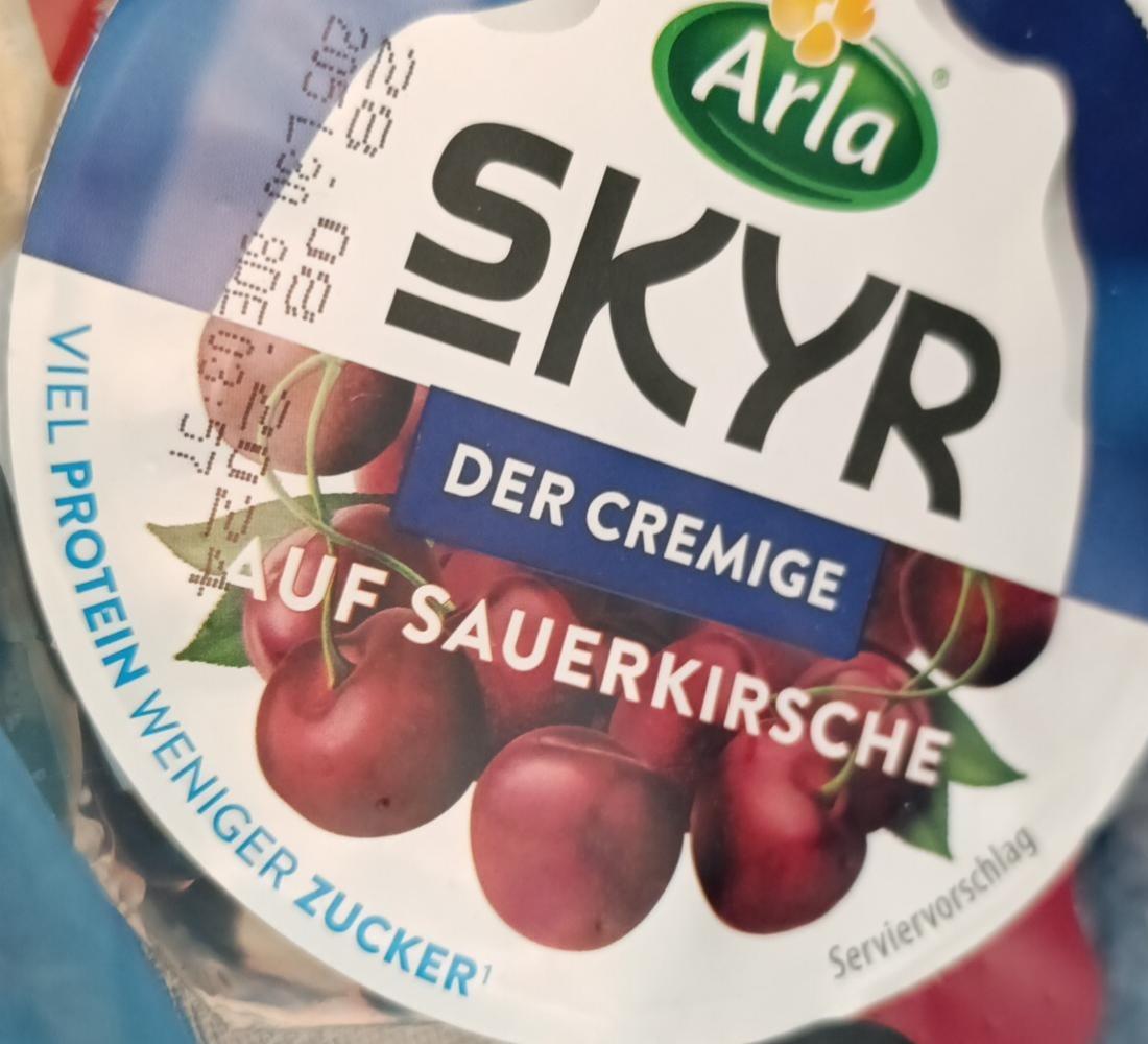 Fotografie - Skyr der cremige auf sauerkirsche Arla