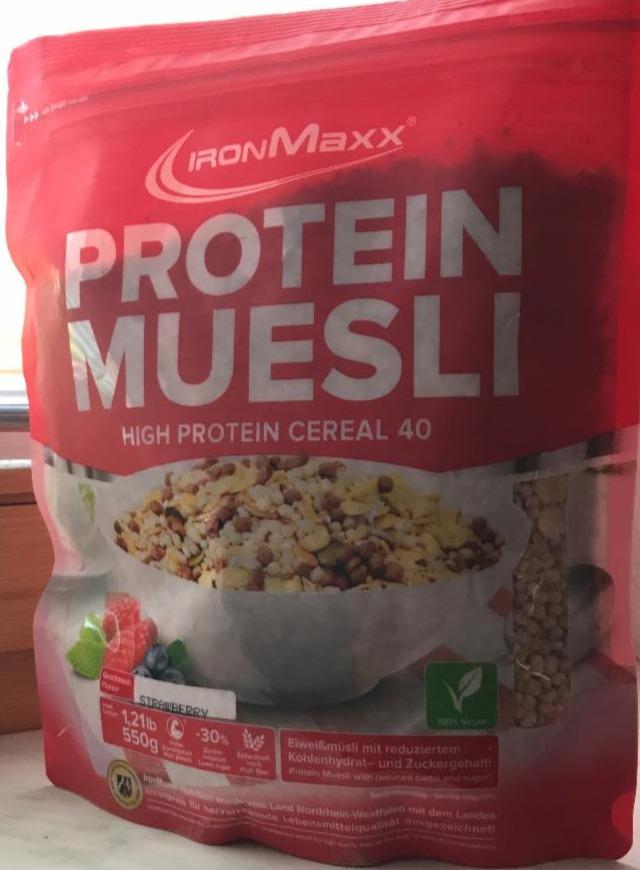 Fotografie - Protein Muesli Erdbeere IronMaxx