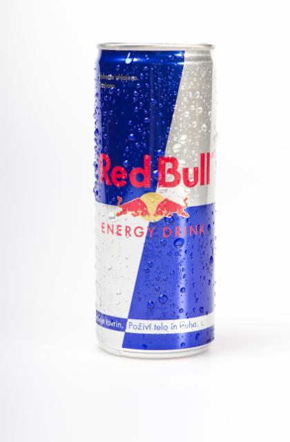 Fotografie - Energy drink Red Bull