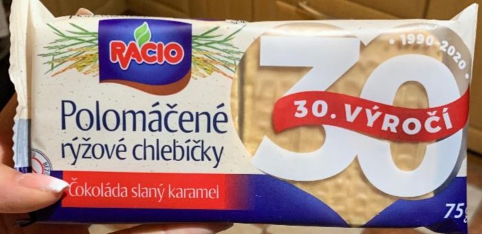 Fotografie - Polomáčené rýžové chlebíčky s čokoládou a slaným karamelem Racio