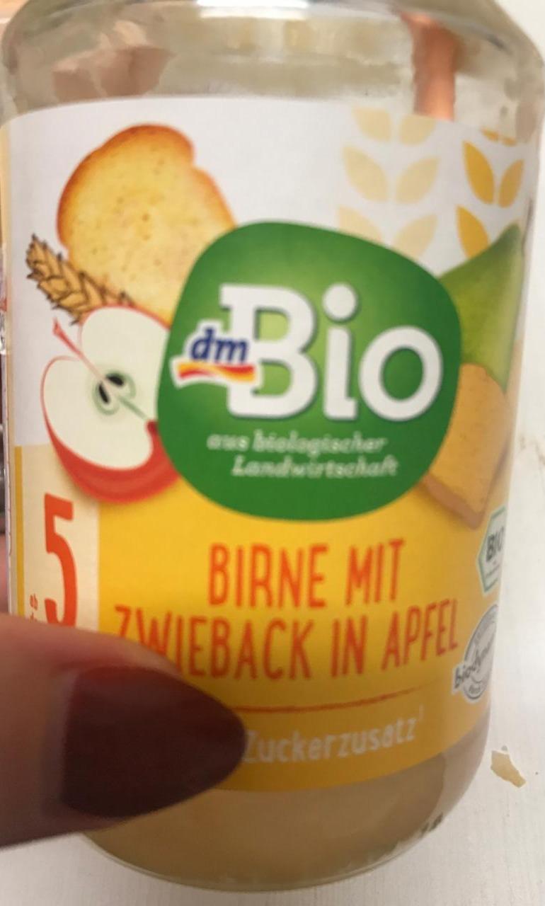 Fotografie - Birne mit Zwieback in Apfel dmBio