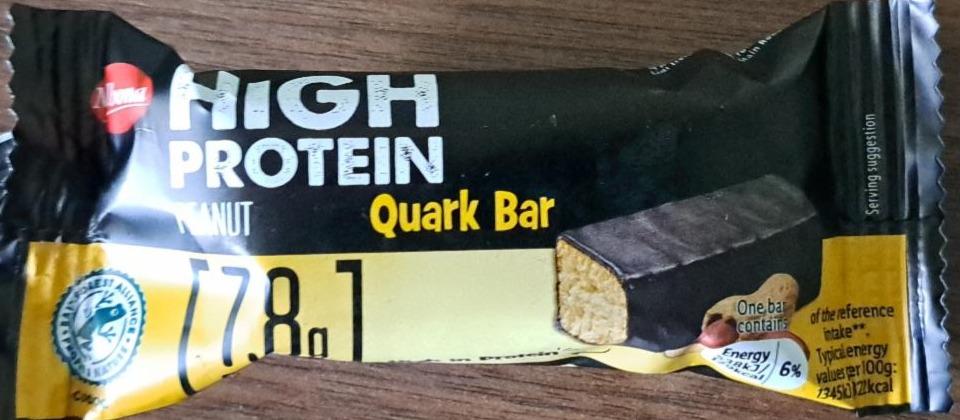 Fotografie - High protein quark bar peanut Milbona