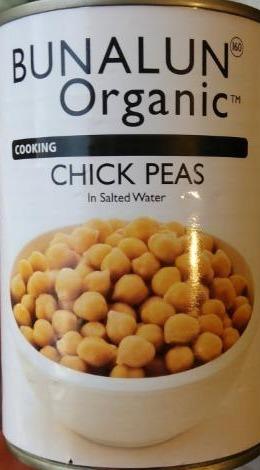 Fotografie - Cooking chick peas in salted water Bunalun