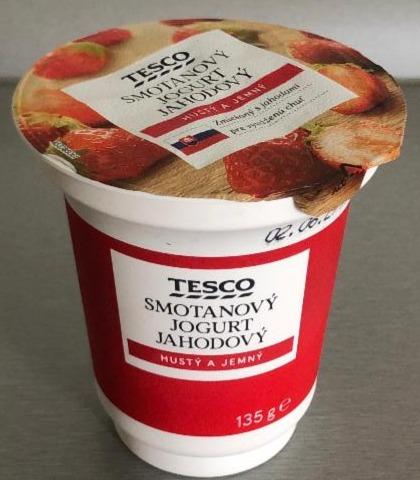 Fotografie - Smotanový jogurt jahodový Tesco