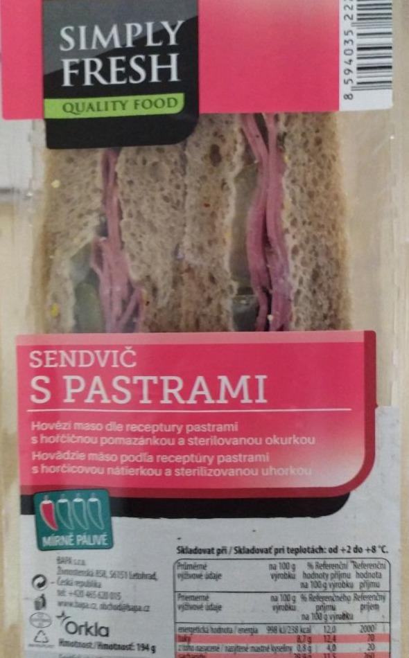 Fotografie - Sendvič s pastrami Simply Fresh