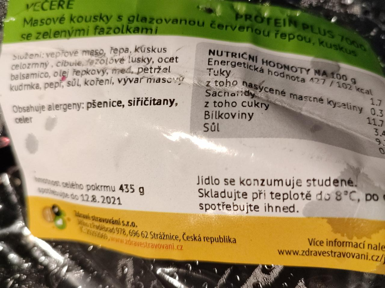 Fotografie - Masové kousky s glazovanou červenou řepou, kuskus se zelenými fazolkami Zdravé stravování