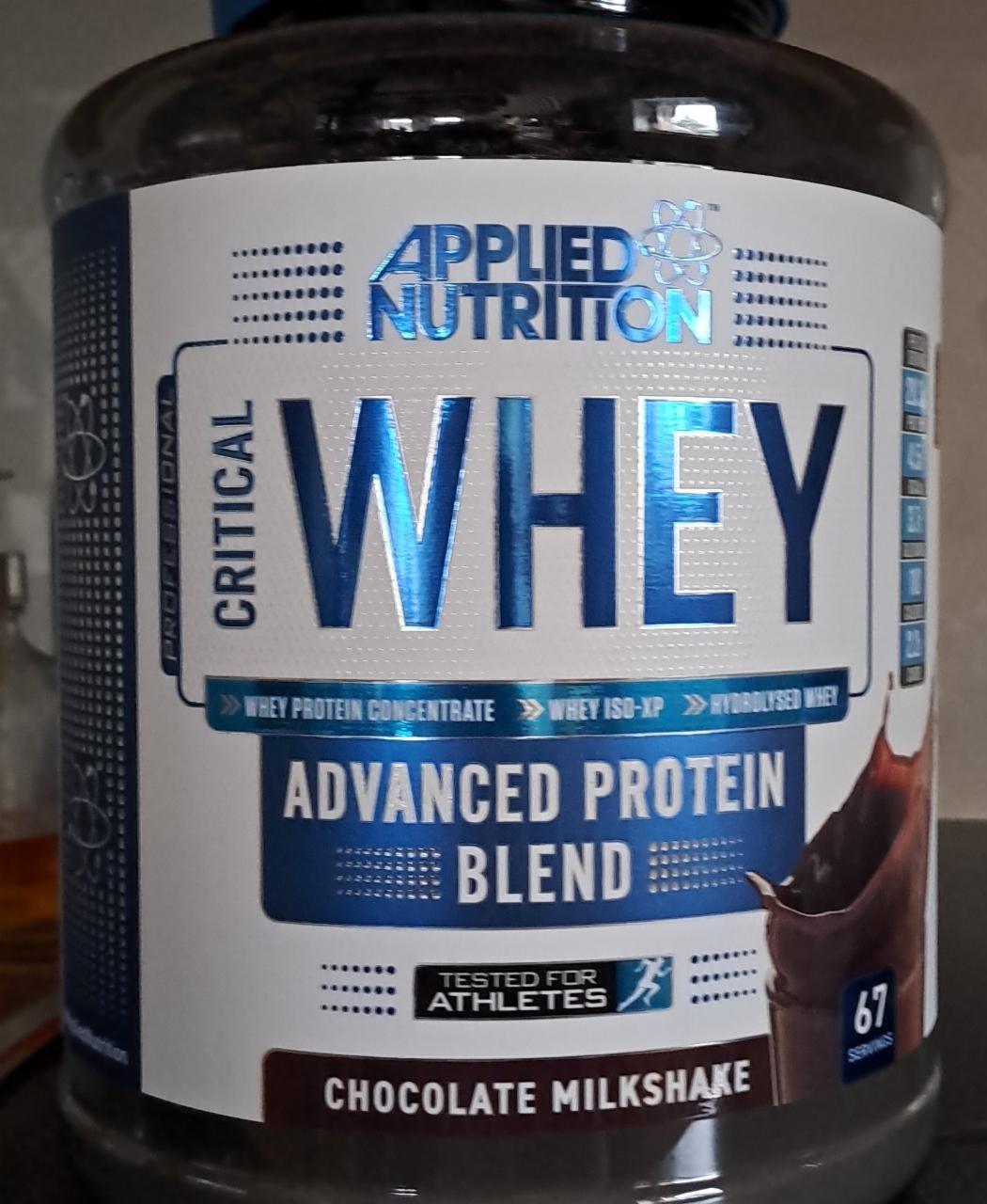 Fotografie - Critical Whey Chocolate milkshake Applied Nutrition