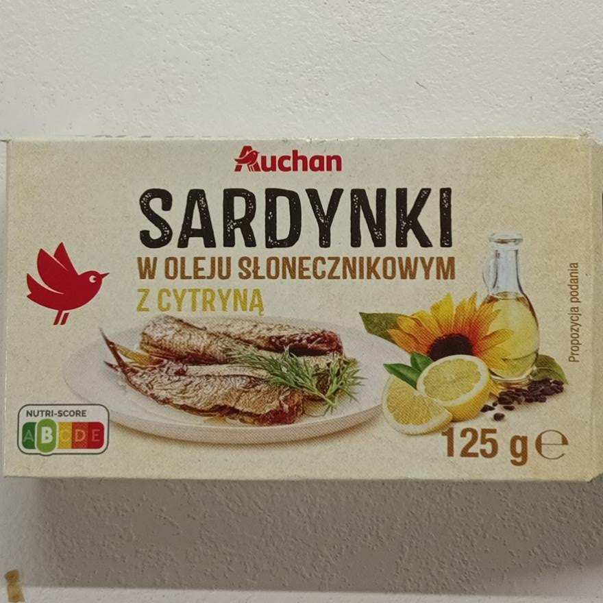 Fotografie - Sardynki w oleju słonecznikowym z cytryną Auchan