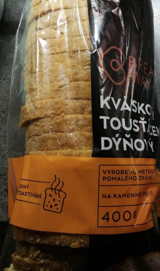 Fotografie - Kváskový tousťáček dýňový Breadway