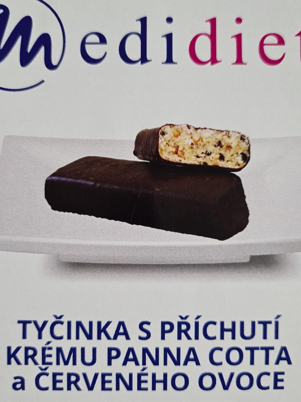 Fotografie - Tyčinka s příchutí krému panna cotta a červeného ovoce Medidiet