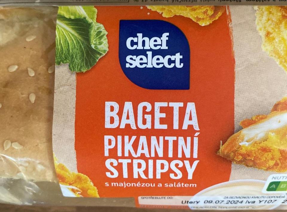 Fotografie - Bageta pikantní stripsy s majonézou a salátem Chef Select