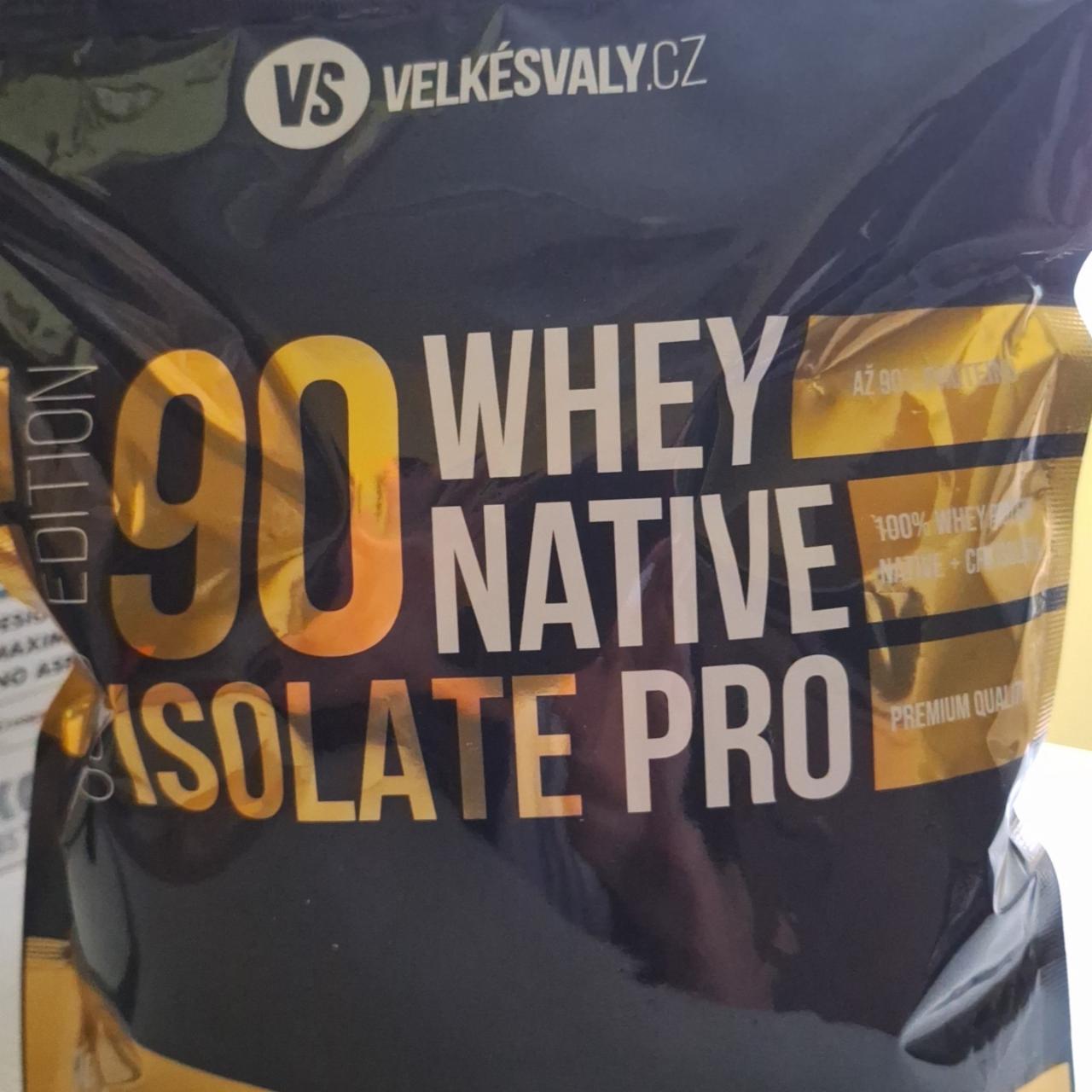 Fotografie - 90 Whey Native Isolate Pro Lesní Plody VelkéSvaly.cz