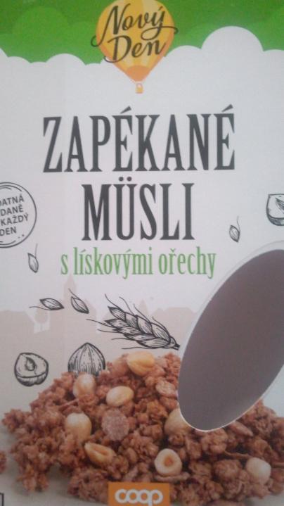 Fotografie - zapékané müsli s lískovými ořechy