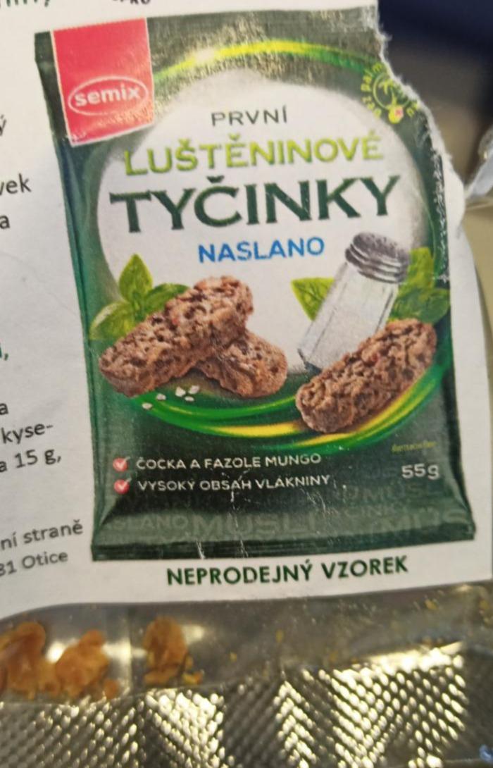 Fotografie - První luštěninové tyčinky naslano Semix