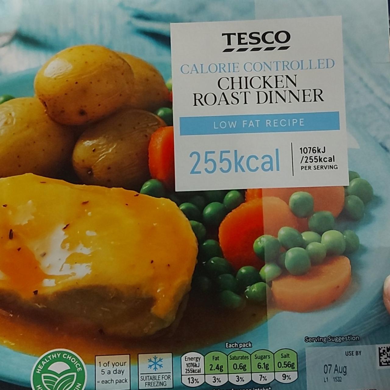 Fotografie - Calorie Controlled Chicken Roast Dinner Tesco