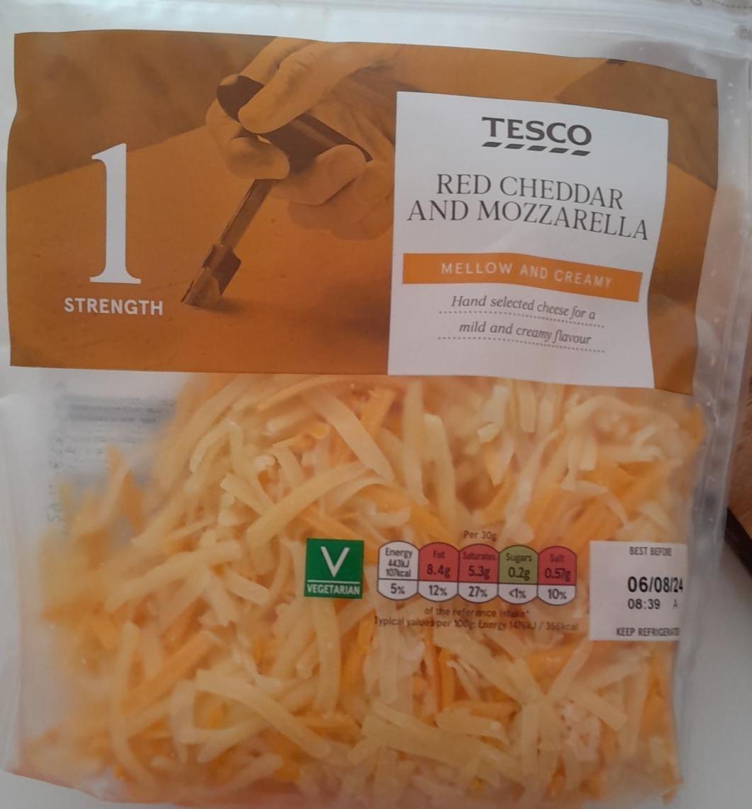 Fotografie - Red Cheddar and Mozzarella Tesco