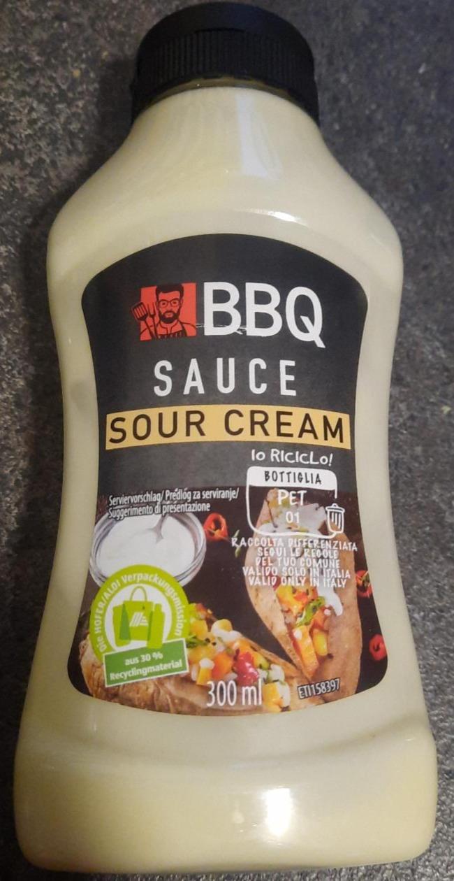 Fotografie - Sour Cream Sauce BBQ