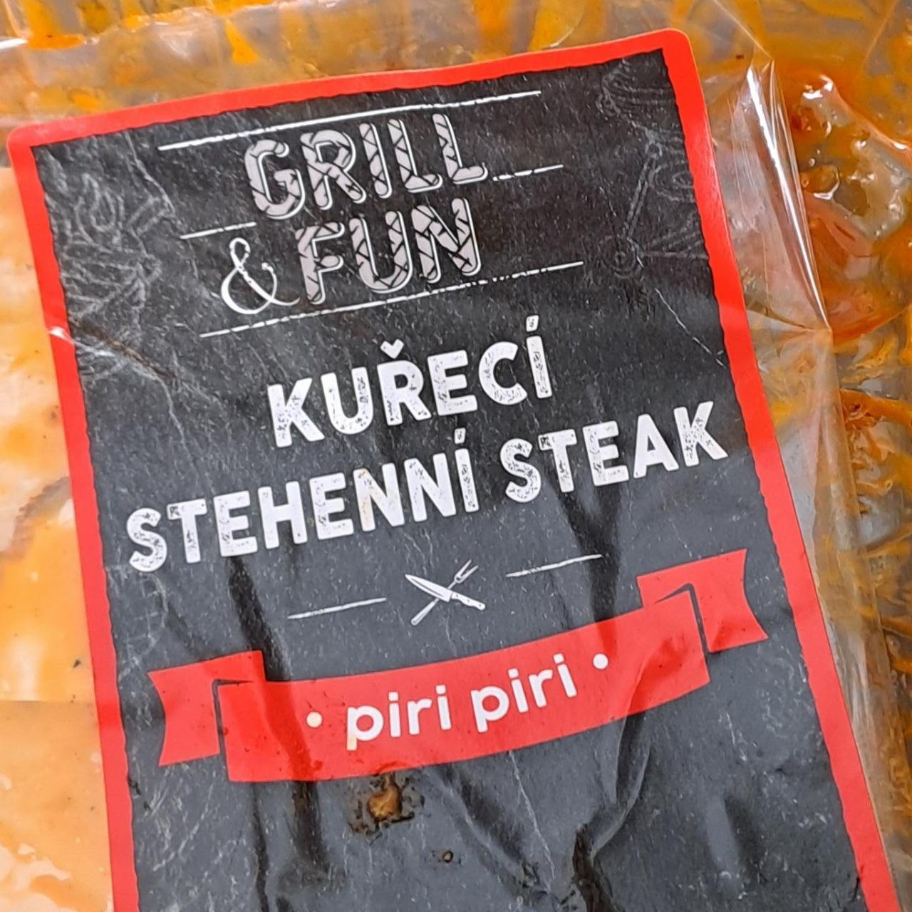 Fotografie - Kuřecí stehenní steak piri piri Grill & Fun