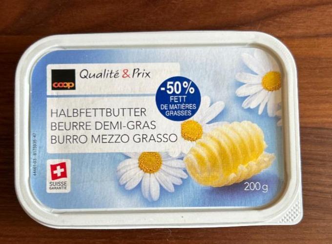 Fotografie - Halbfettbutter -50% Fett Coop Qualité & Prix