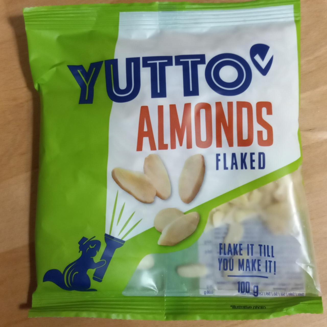 Fotografie - almonds flaked Yutto