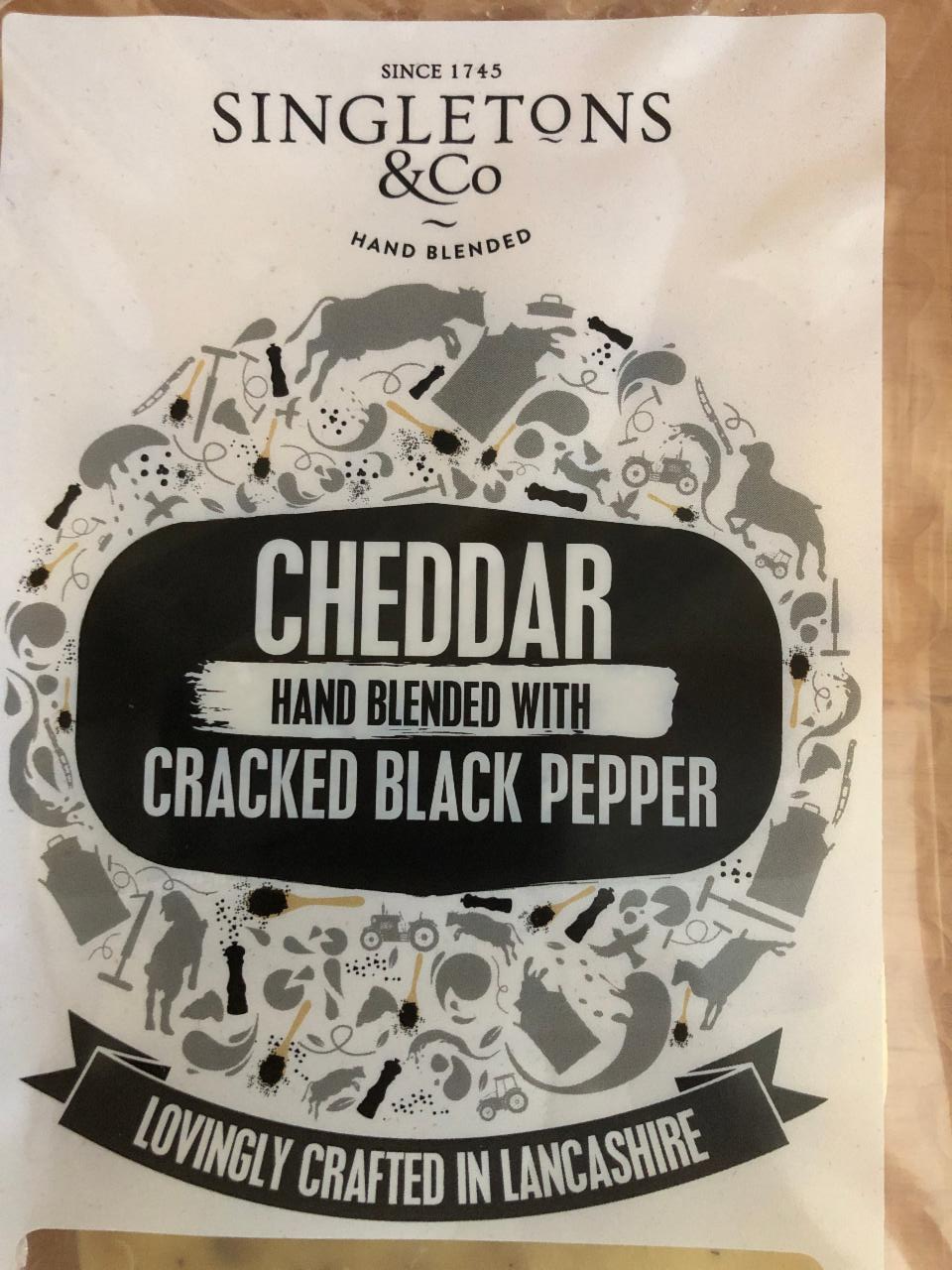 Fotografie - Cheddar cracked black pepper Singletons & Co.