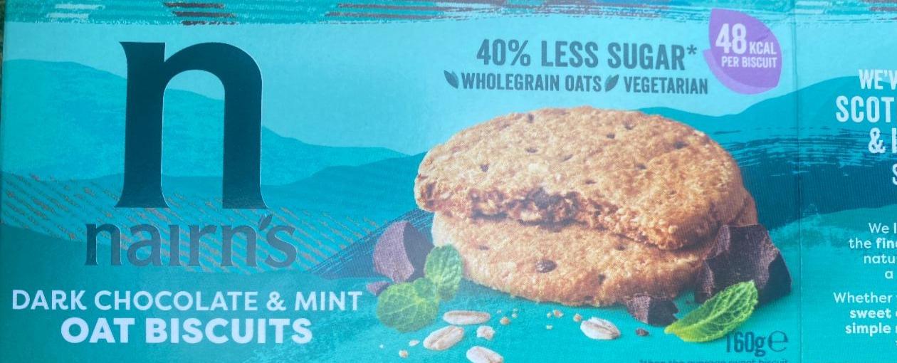 Fotografie - dark chocolate mint oat biscuits 40% less sugat Nairn's