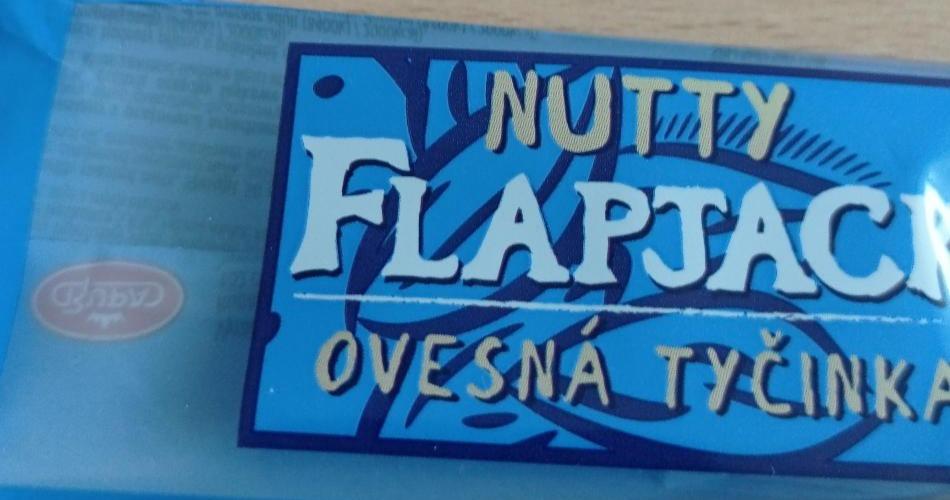 Fotografie - Nutty Flapjack ovesná tyčinka