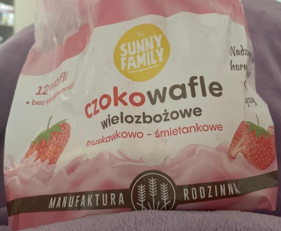 Fotografie - Czokowafle wielozbożowe truskawkowo-śmietankowe Sunny Family