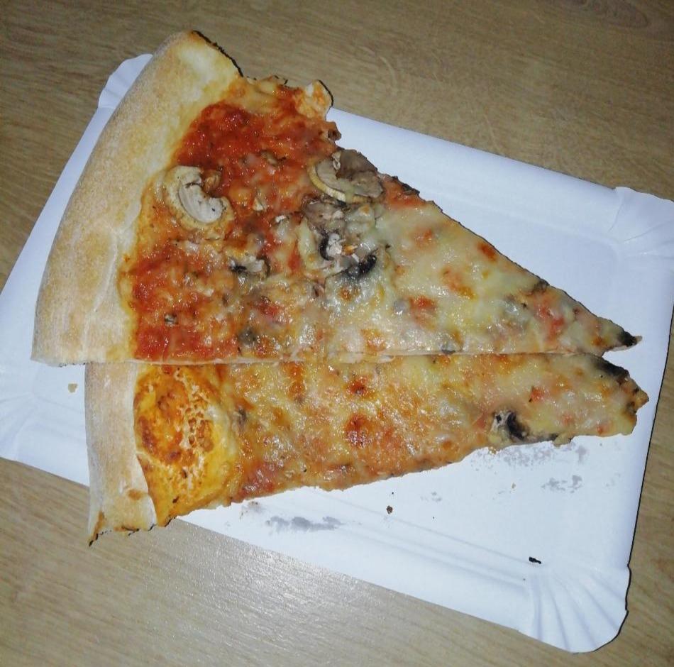 Fotografie - pizza žampionová