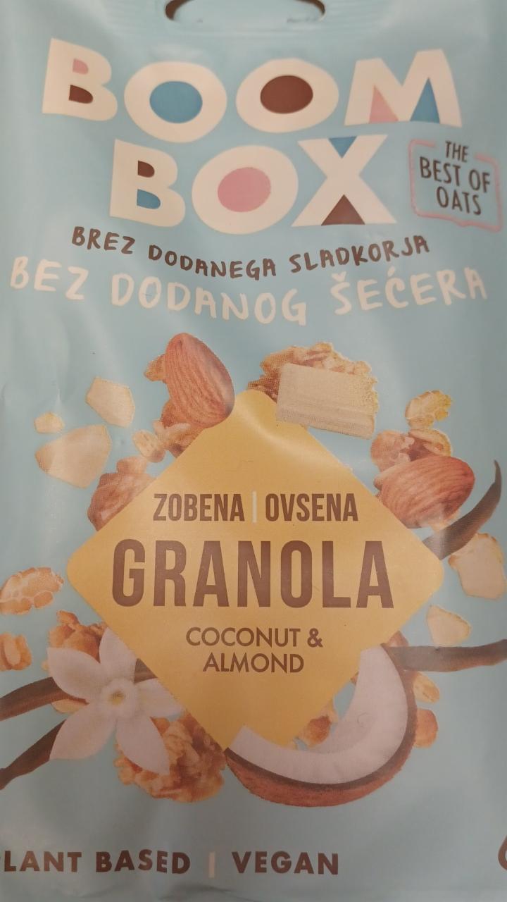 Fotografie - boom box ovsena granola coconut almond