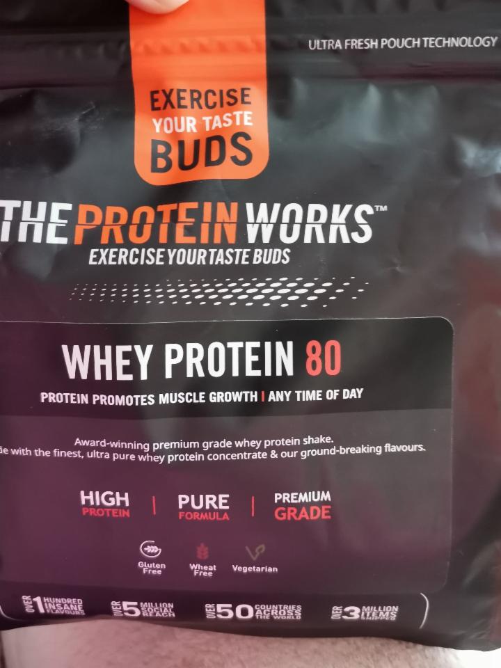 Fotografie - Whey protein jahoda a smetana