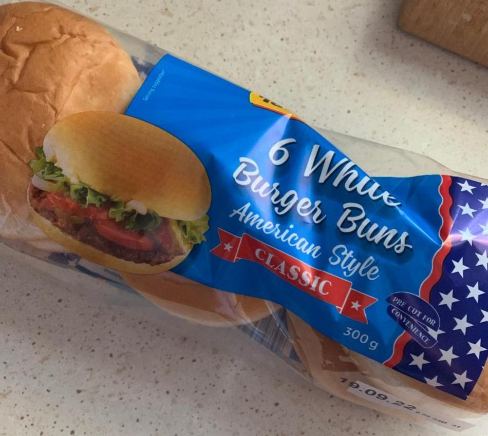 Fotografie - 6 White burger buns American Style Classic Tastino