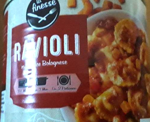 Fotografie - Ravioli mit sauce bolognese To finesse