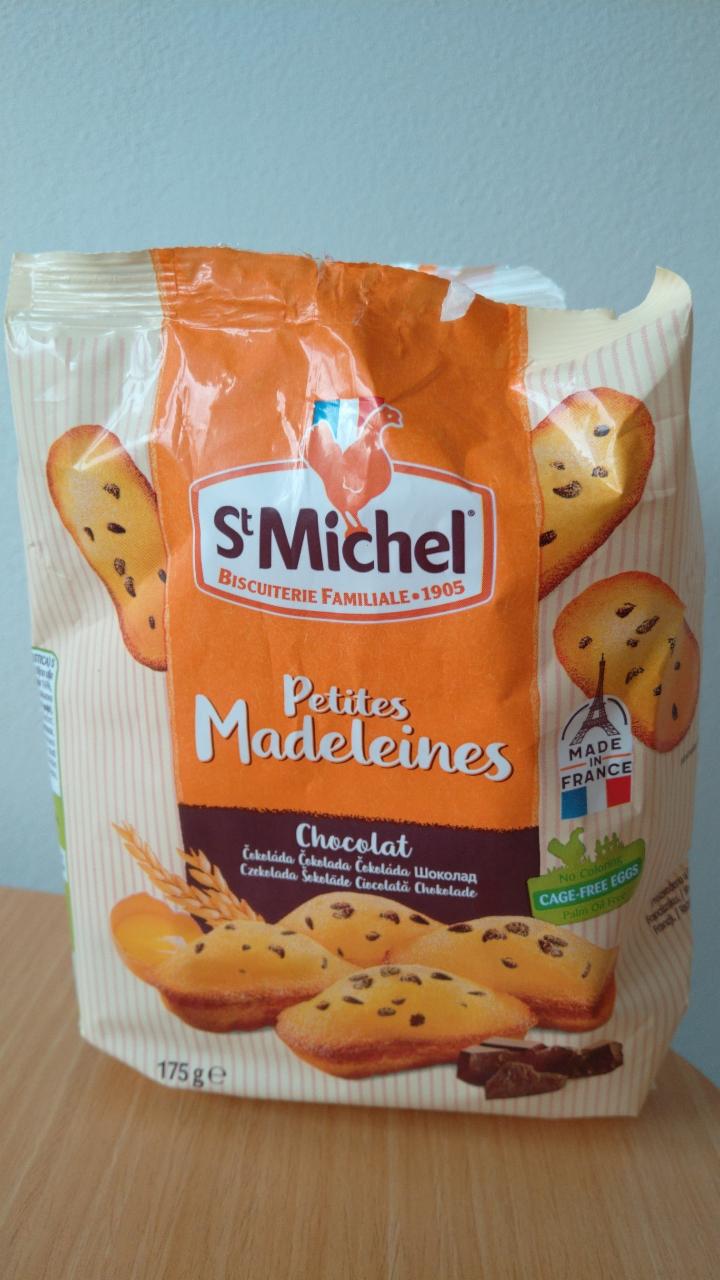 Fotografie - Choc Chip Madeleines