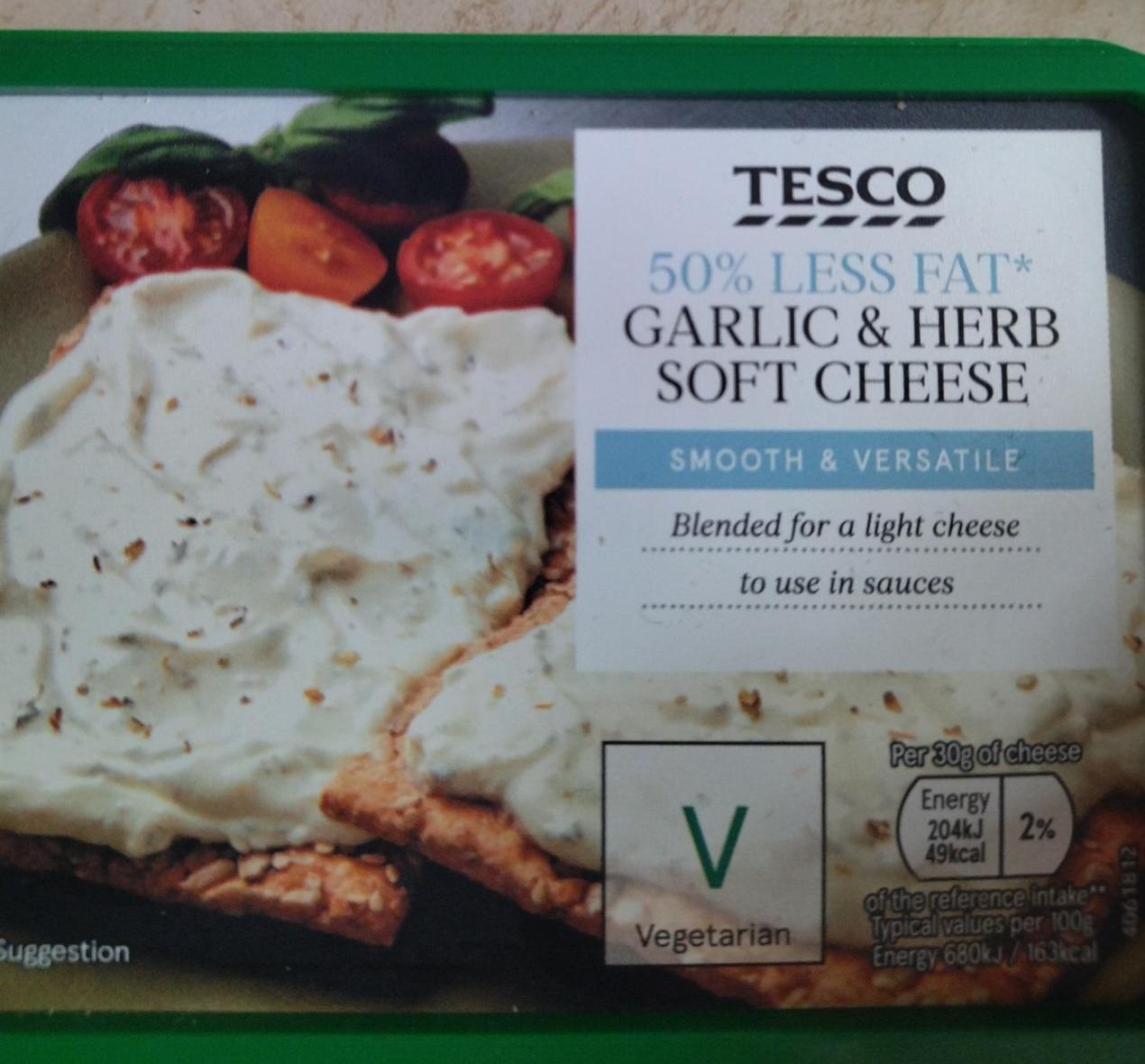 Fotografie - Garlic & Herb Soft Cheese Low Fat Tesco