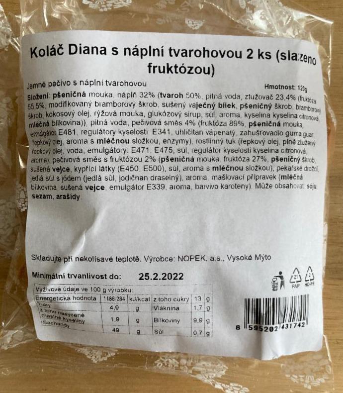 Fotografie - Koláč Diana s náplní tvarohovou (slazeno fruktózou) Nopek