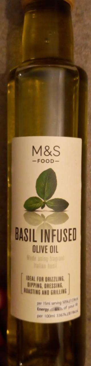 Fotografie - Basil Infused Olive Oil M&S Food