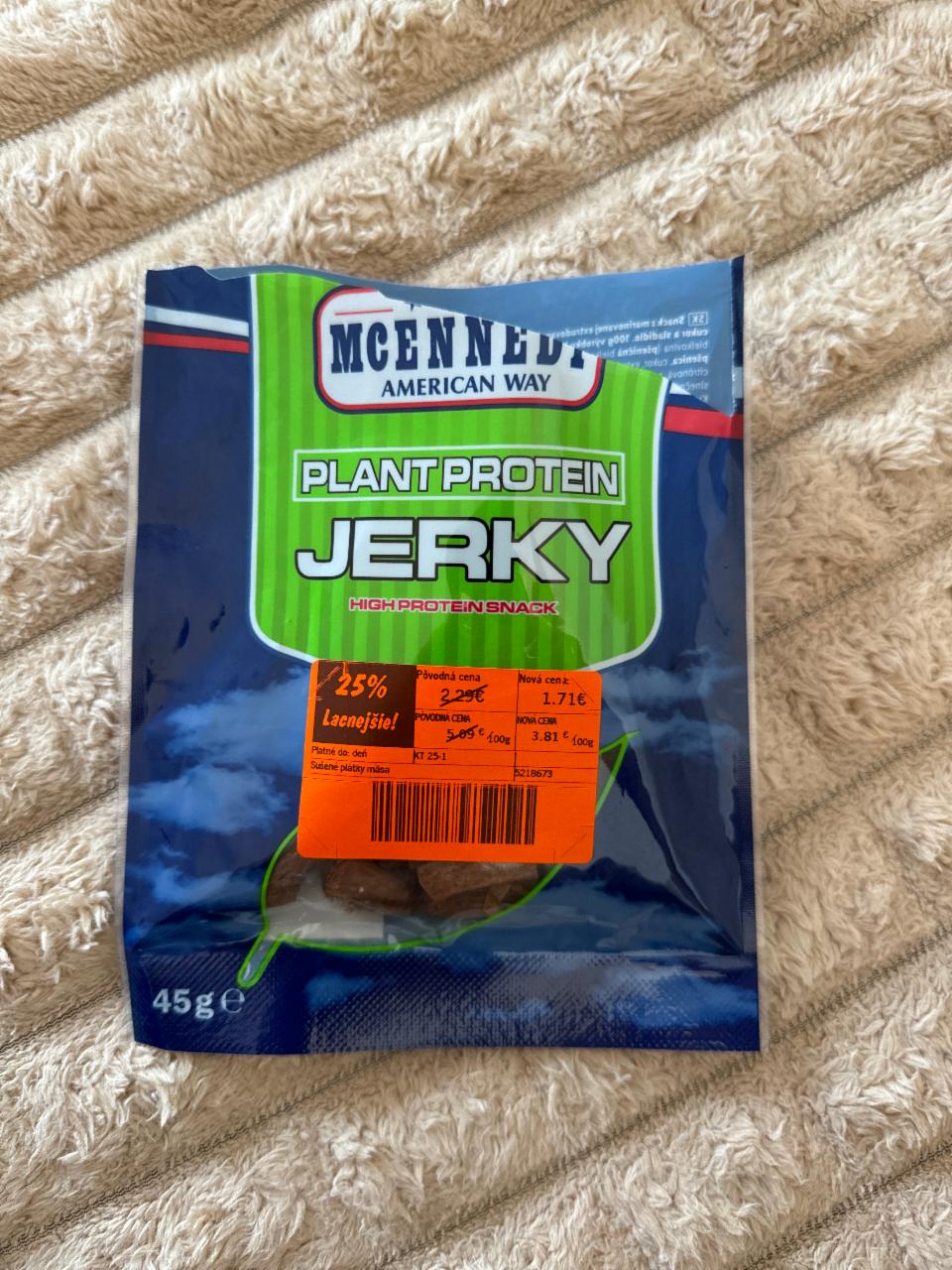 Fotografie - Plant Protein Jerky McEnnedy American Way