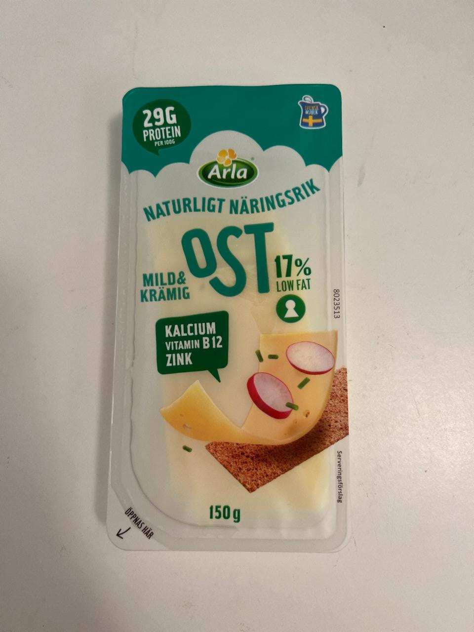 Fotografie - Naturligt naringsrik ost mild & krämig 17% fett Arla