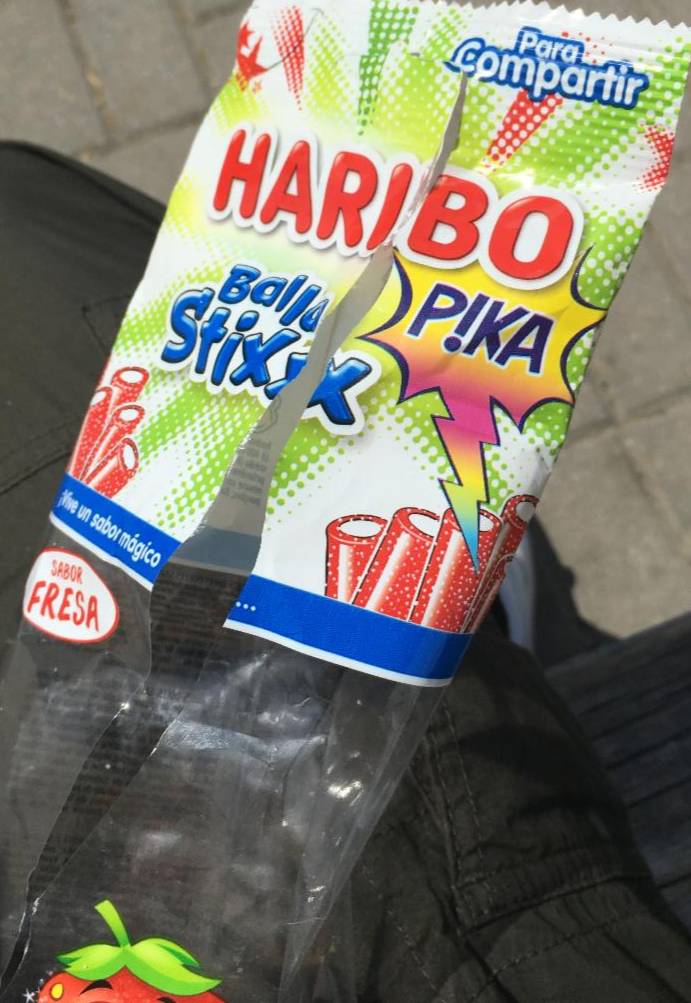 Fotografie - Haribo balla stixx pika