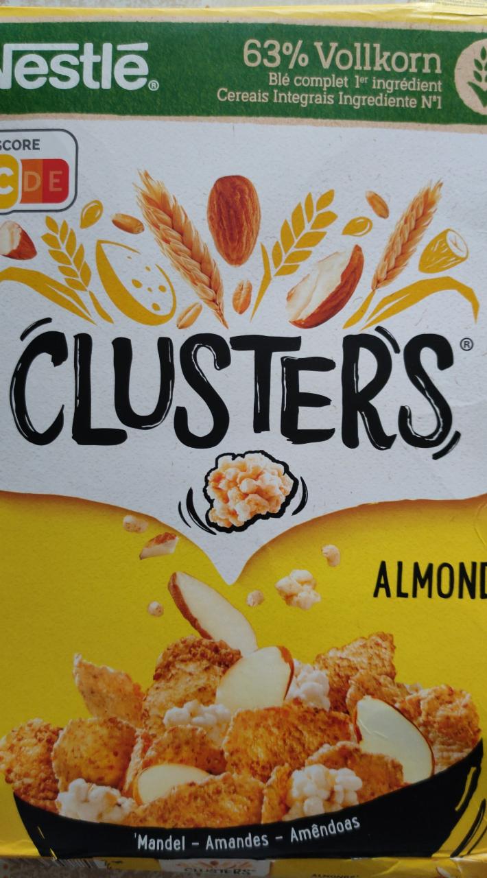 Fotografie - Nestlé Clusters mandel