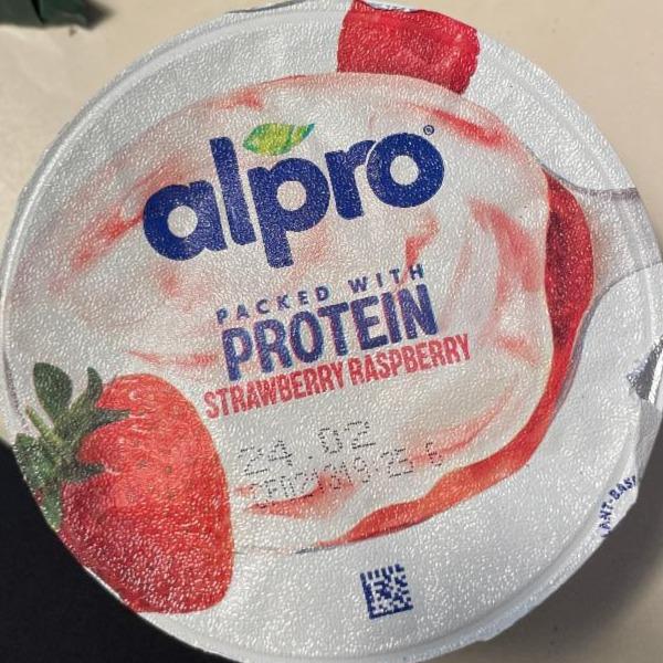 Fotografie - Protein strawberry raspberry Alpro