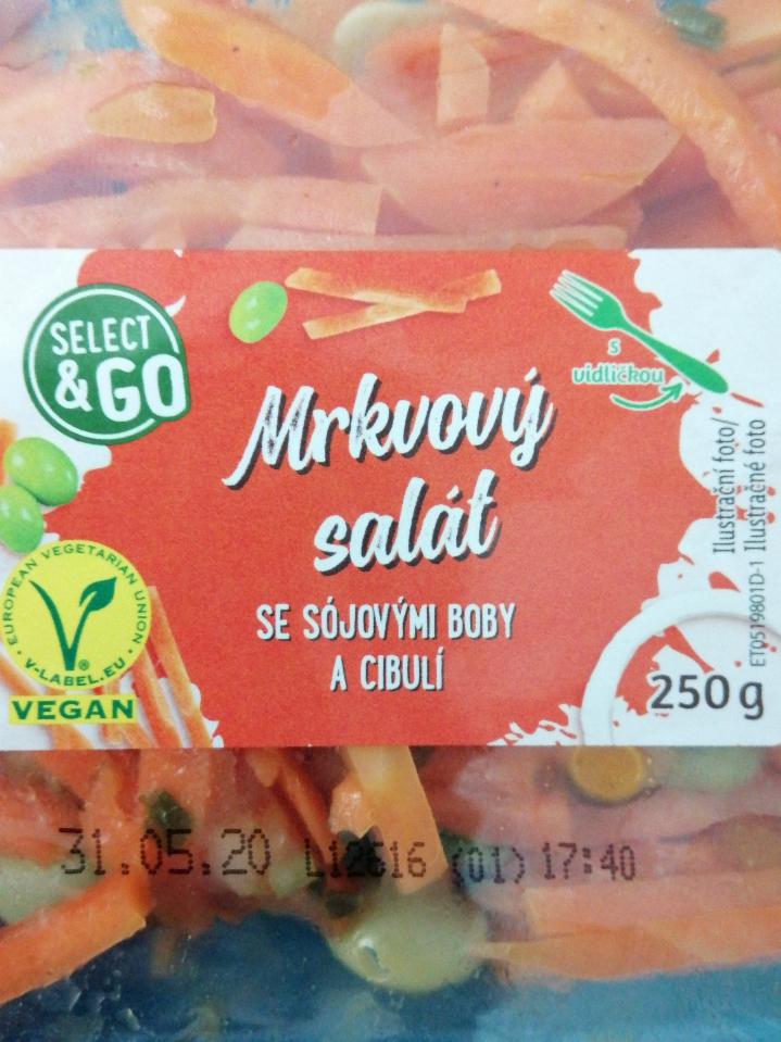 Fotografie - Mrkvový salát se sojovými boby a cibulí Select&Go