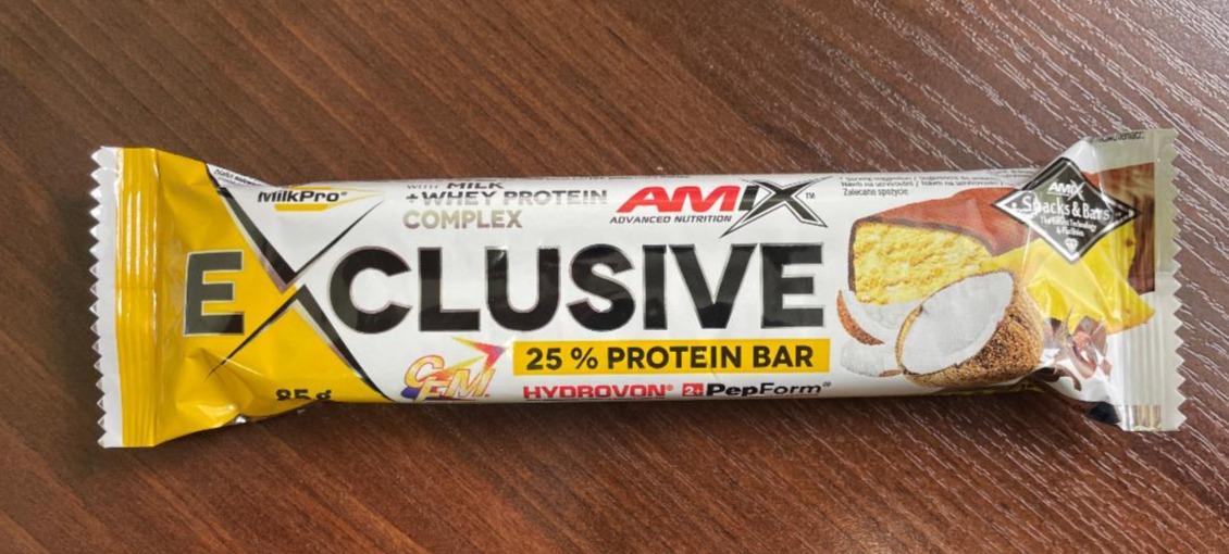 Fotografie - Exclusive 25% protein bar Pineapple & Coconut Amix Nutrition