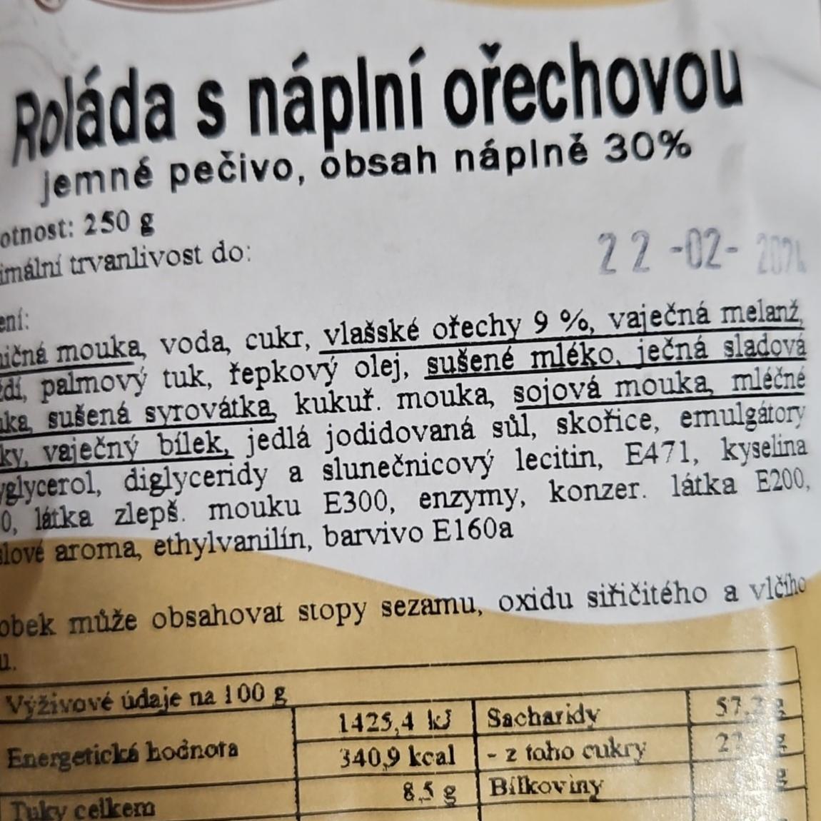 Fotografie - Roláda s náplní ořechovou Avos