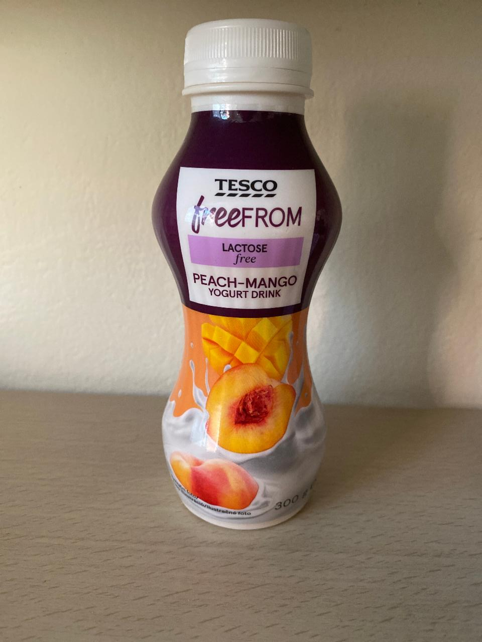 Fotografie - Peach-Mango Yogurt Drink Tesco free From