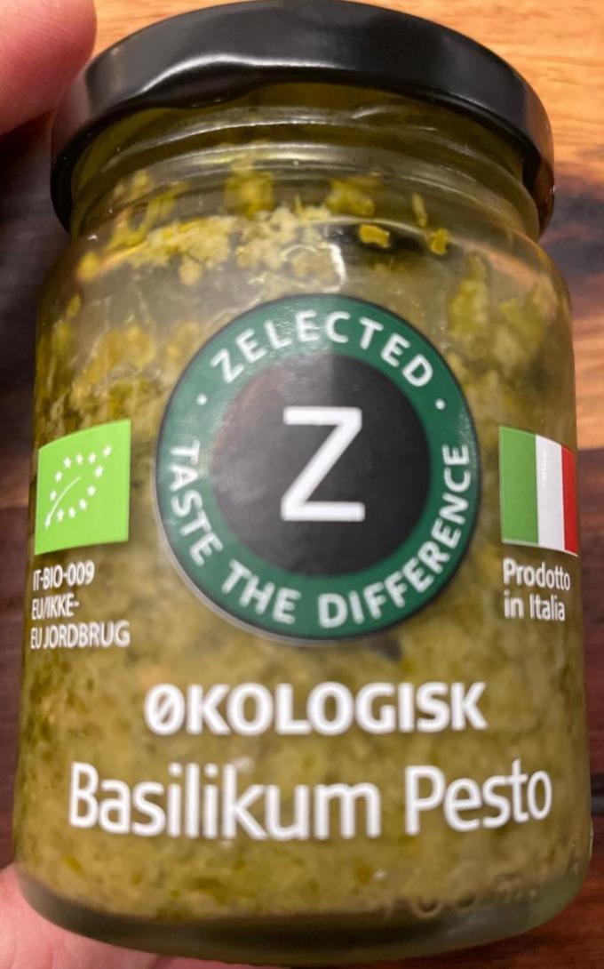 Fotografie - Økologisk Basilikum Pesto Zelected