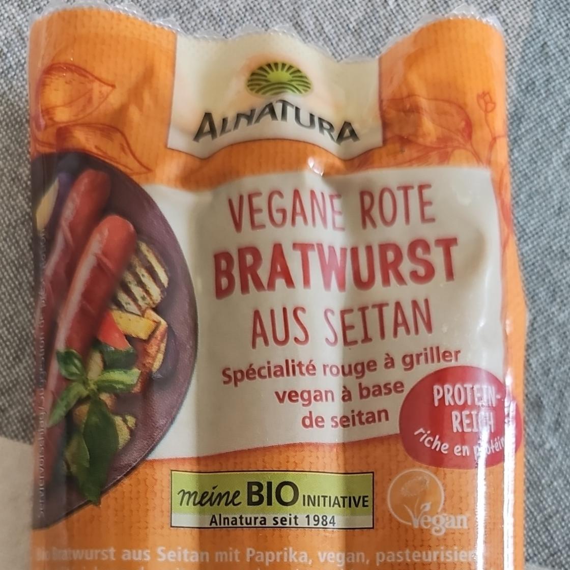 Fotografie - Vegane rote bratwurst aus seitan Bio Alnatura