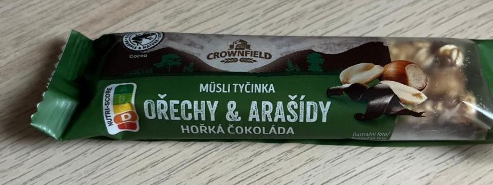 Fotografie - Müsli tyčinka ořechy & arašídy hořká čokoláda Crownfield