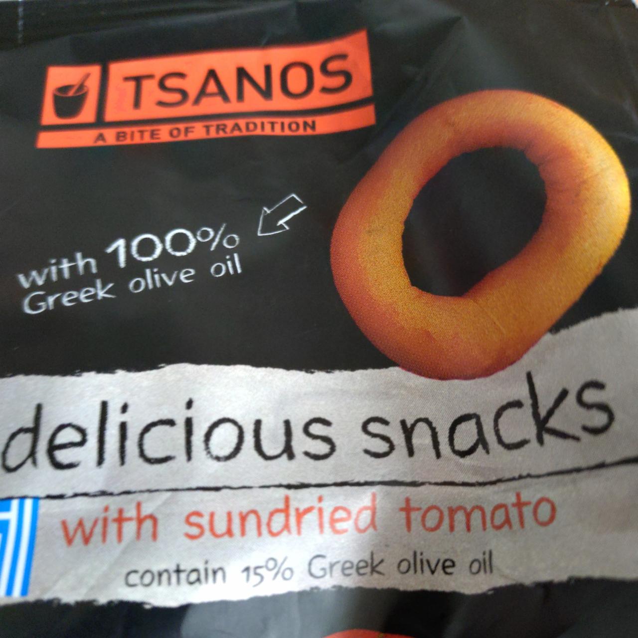 Fotografie - Delicious snack with sundried tomato Tsanos